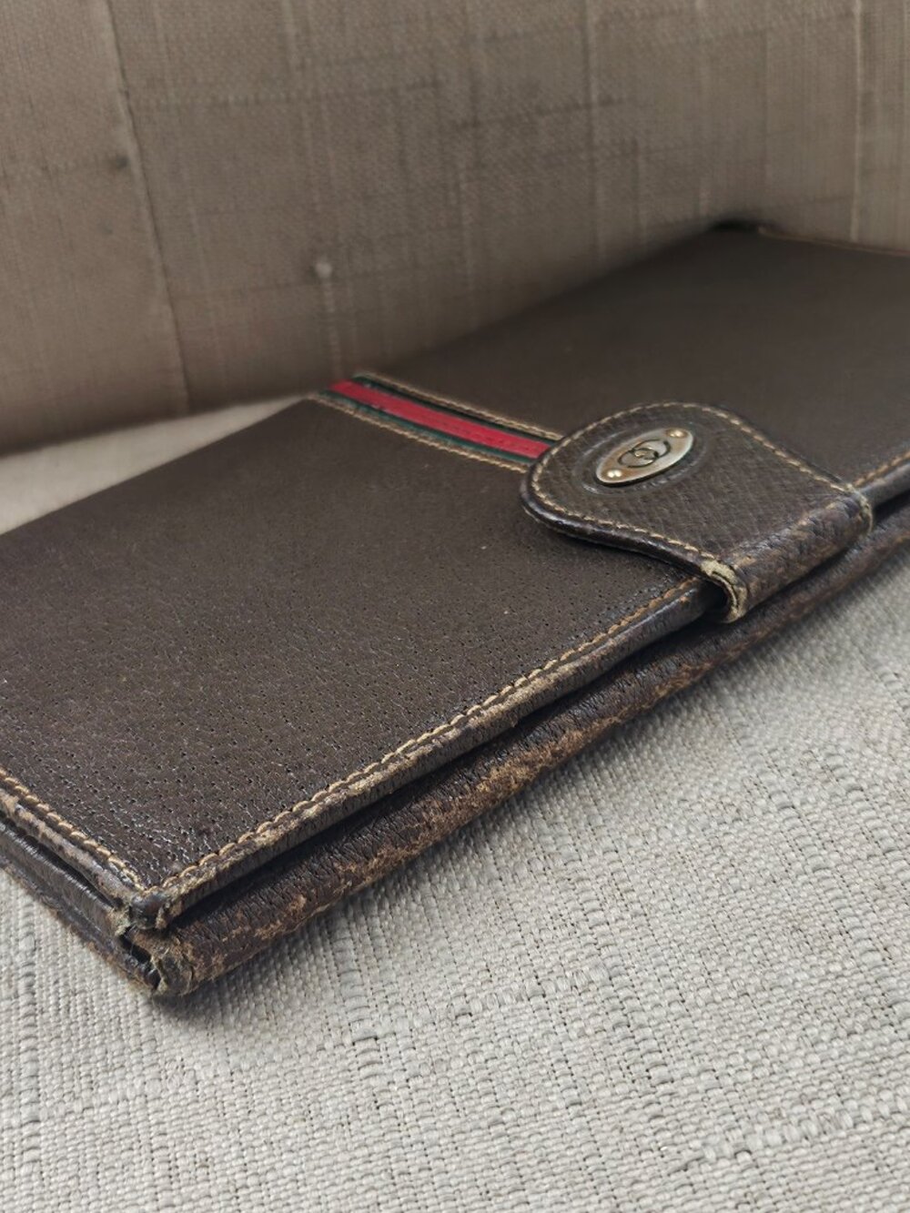 Vintage Gucci Brown Leather Bifold Clutch Wallet With Signature Red/Green Stripe - Picture 5 of 16